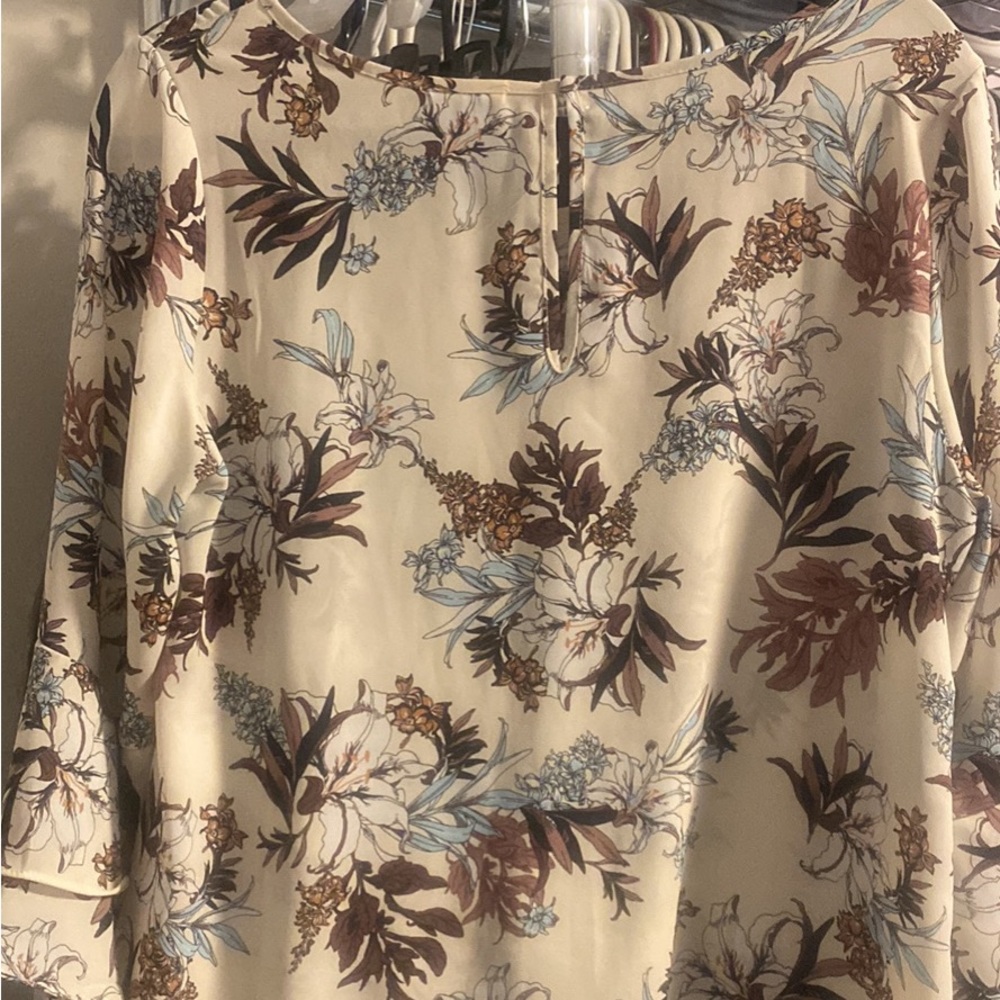 Sienna sky women’s large blouse